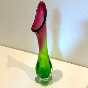 Vintage Art Nouveau bud vase